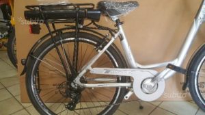 citybike elettrica donna eclipse